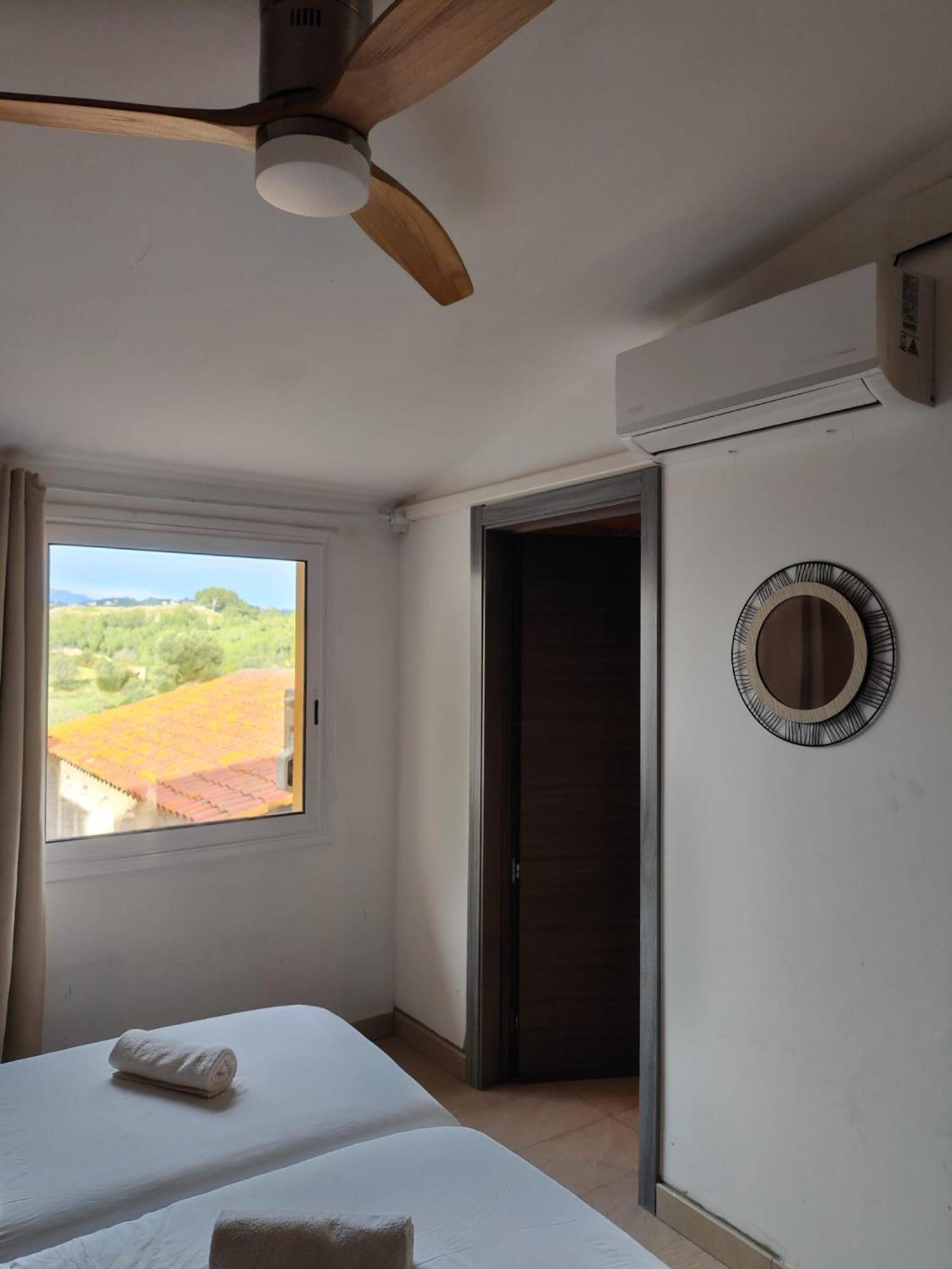 L'Olivera Casa Rural Castellbisbal Bagian luar foto